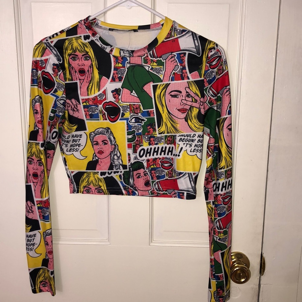 Pinup longsleeve crop shirt